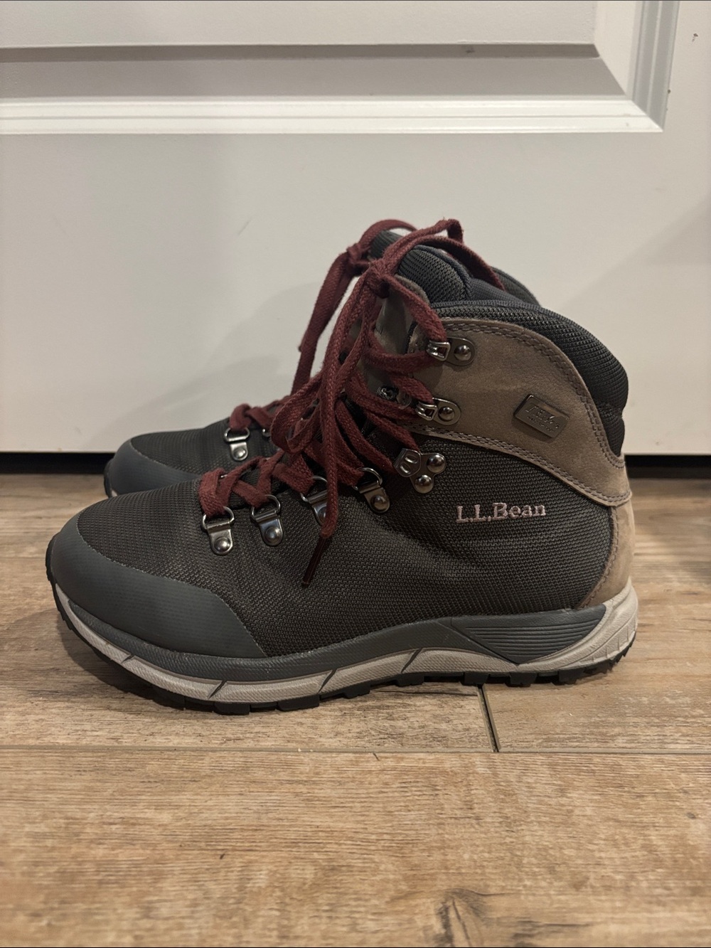 L.L. Bean Women's Gray and Brown Hiking Boots with Burgundy Laces Size 6.5
